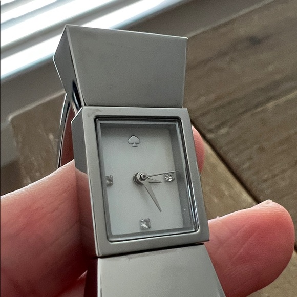 Kate Spade watch with extra links - Picture 7 of 7